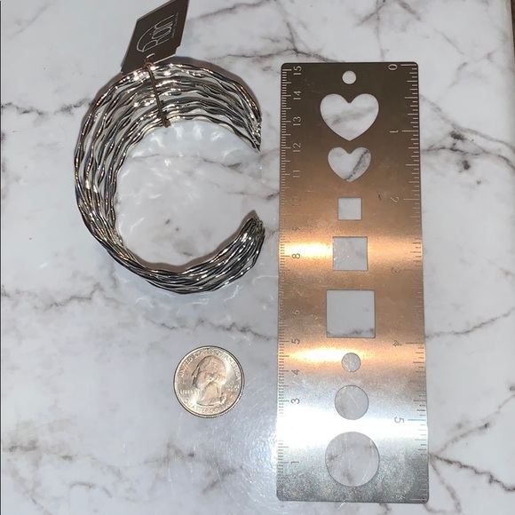 NWT Silver Adjustable Hammered Multi Bangle Cuff - Picture 5 of 10